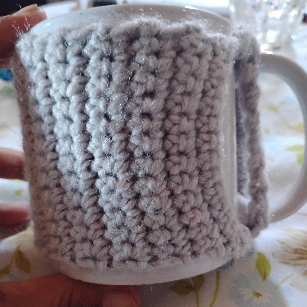 Handmade Crotche Mug Huggers Set Of 2 Fits Standard Size Mug + Some - Picture 2 of 4